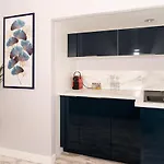 아파트 Audace - Premium 75m2 Avec Parking Prive - Centre De - 2 A 4 Personnes