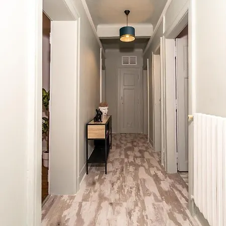 Apartment Audace: With Private Garage