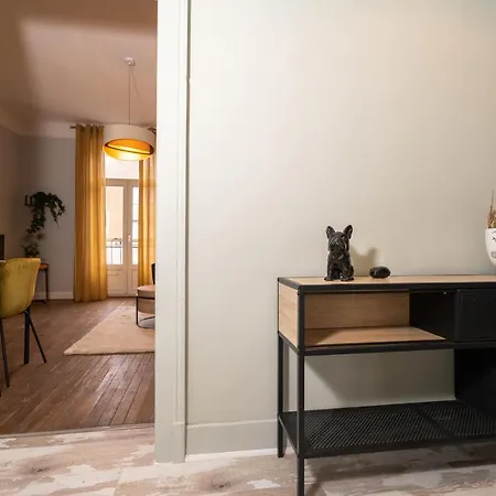 Audace - Appartement Premium 75m2 avec parking privé - Centre de Metz - 2 à 4 Personnes Appartamento