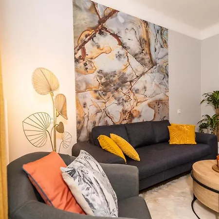 Audace - Appartement Premium 75m2 avec parking privé - Centre de Metz - 2 à 4 Personnes Appartamento