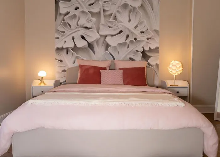 Audace - Premium 75m2 Avec Parking Prive - Centre De - 2 A 4 Personnes 公寓 *