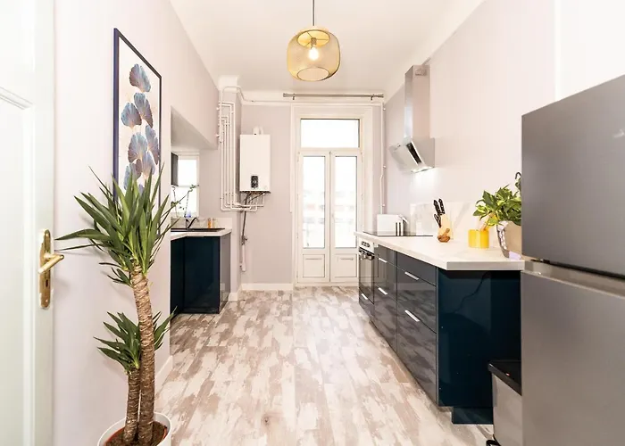 Audace - Premium 75m2 Avec Parking Prive - Centre De - 2 A 4 Personnes 梅斯